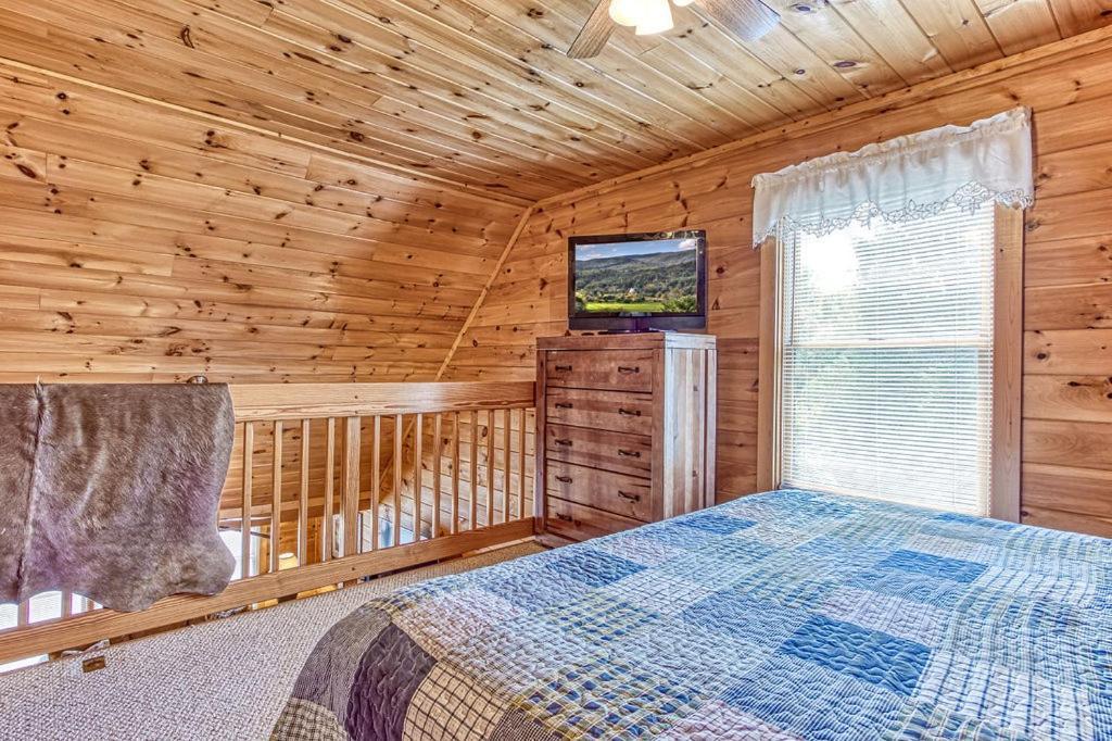 Smoky Mountain Gem Villa Gatlinburg Eksteriør bilde