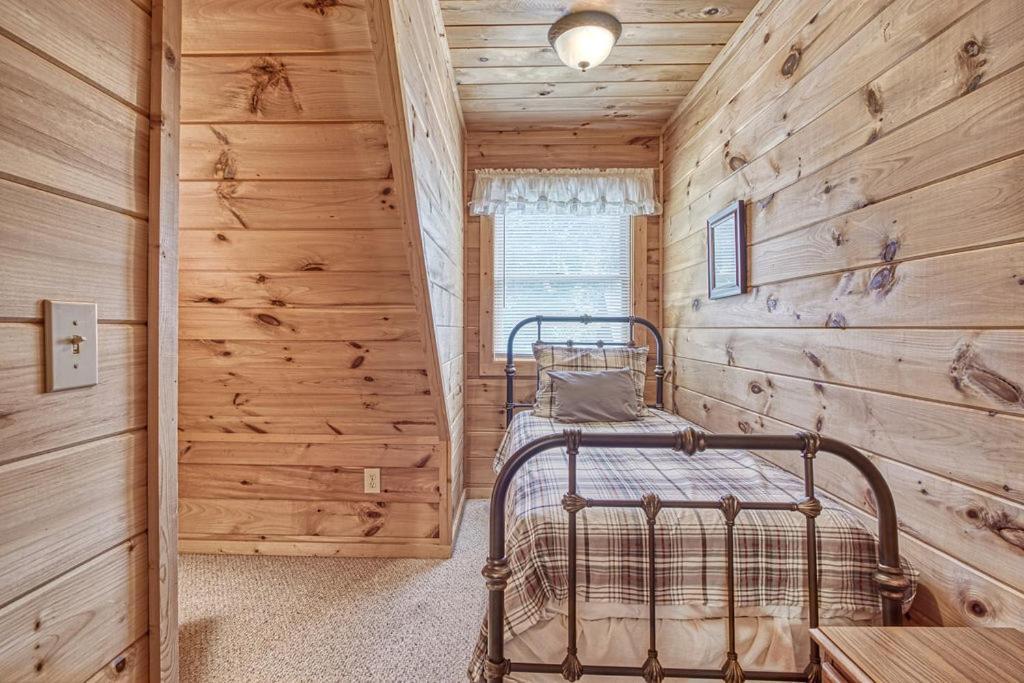 Smoky Mountain Gem Villa Gatlinburg Eksteriør bilde